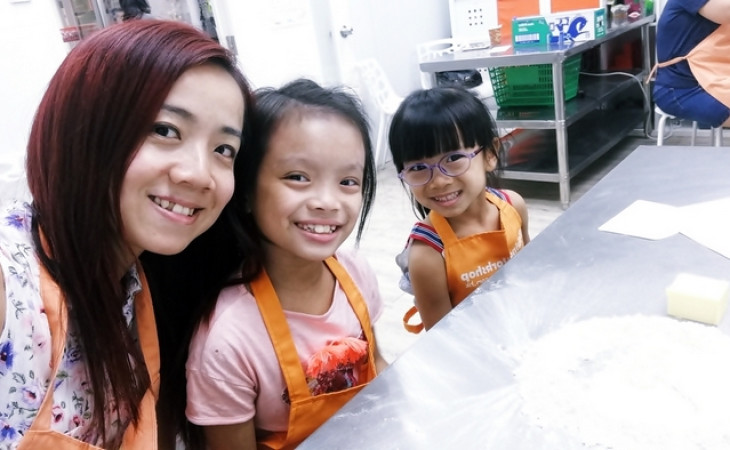 小兔奶黃月餅 @ Baking Workshop 烘焙工作坊 [9歲8個月+6歲半]