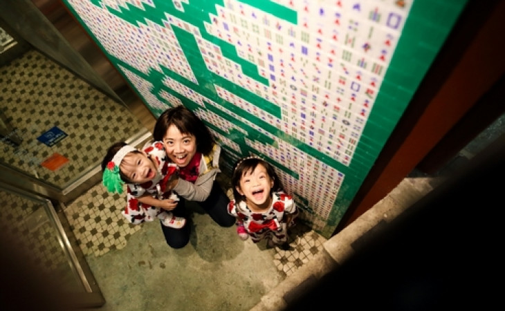 『仨V2』初到STARBUCKS (樓上好戲) [5歲2個月+2歲1個月]