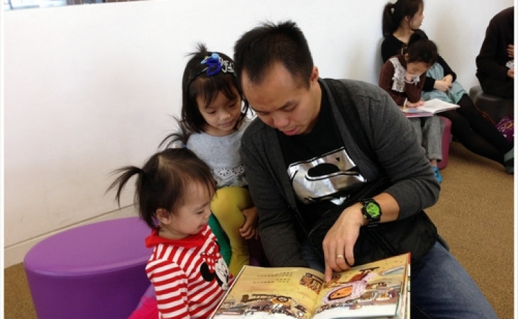 「仨V2」初到屏山天水圍公共圖書館 [5歲2個半月+2歲1個月]