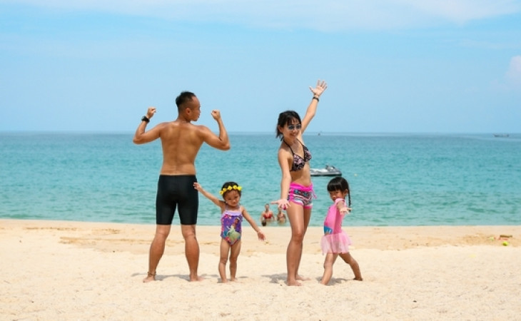[Bangtao Beach+騎象+閒逛Laguna, Day 5]『仨V2』與好友的6天5夜親子布吉遊2014