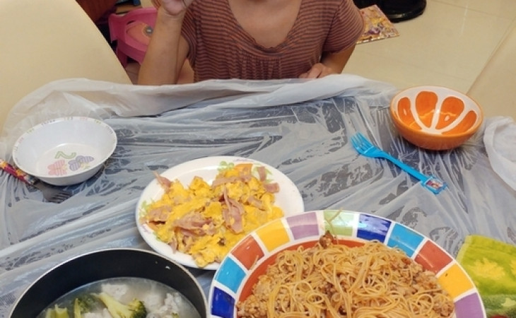 靖天。$0 學烹飪 (一)。親子廚房 [8歲5個半月]