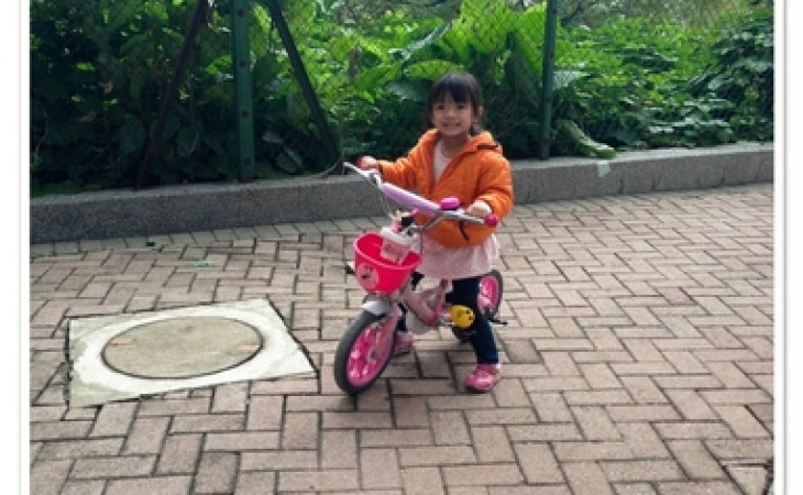 靖天練習。二輪單車 [4歲11個半月]
